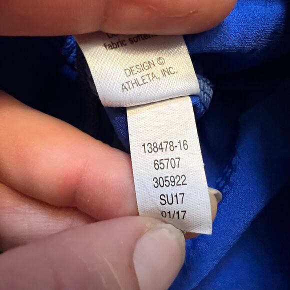 Athleta Leggings Womens Medium Dobby Be Free Knickers Capri Blue Pocket Pants - Picture 7 of 10